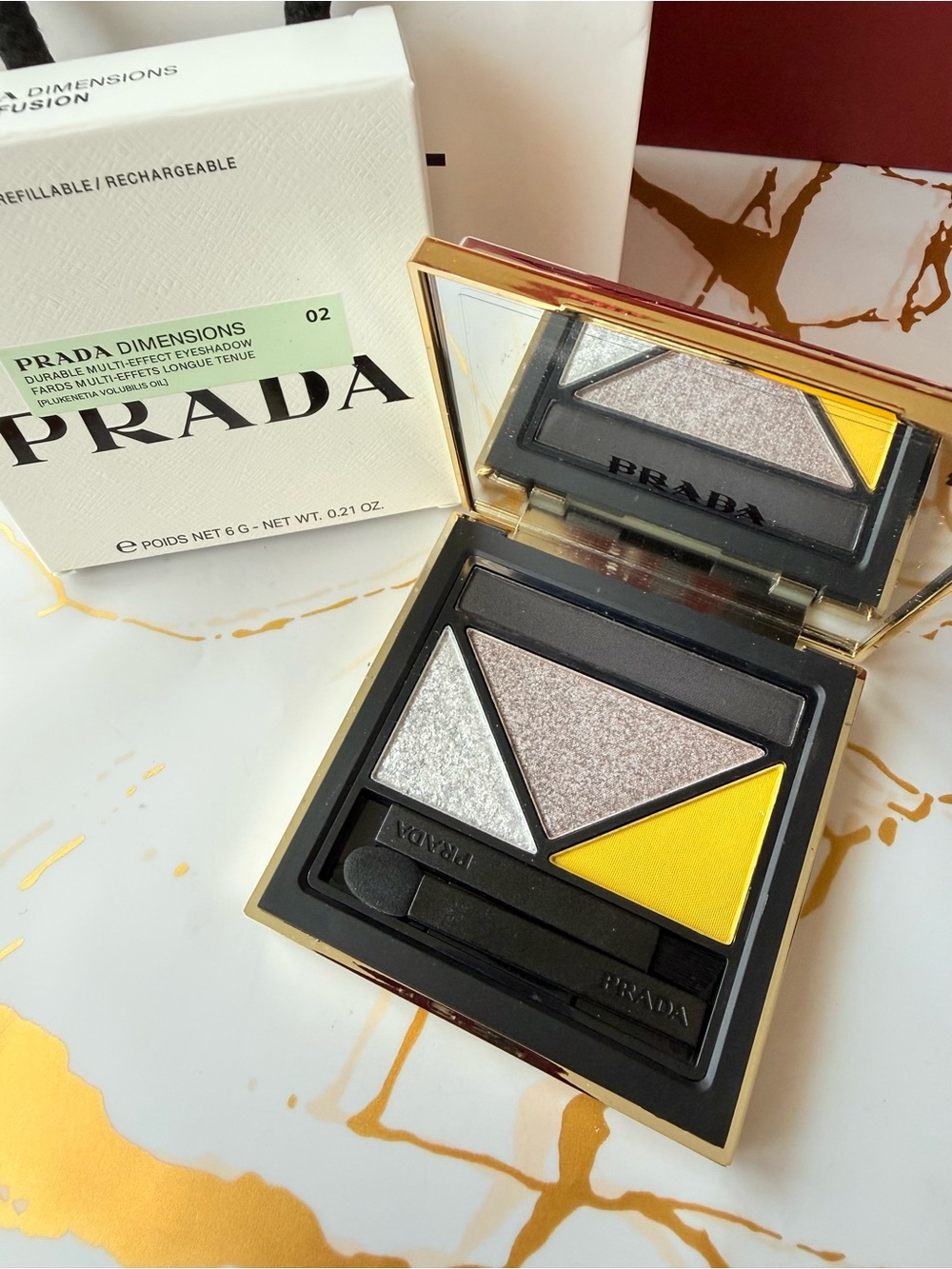 Prada Eyeshadows Dimensions Multi-Effect Palette Shade 02 New in Box AMAZING